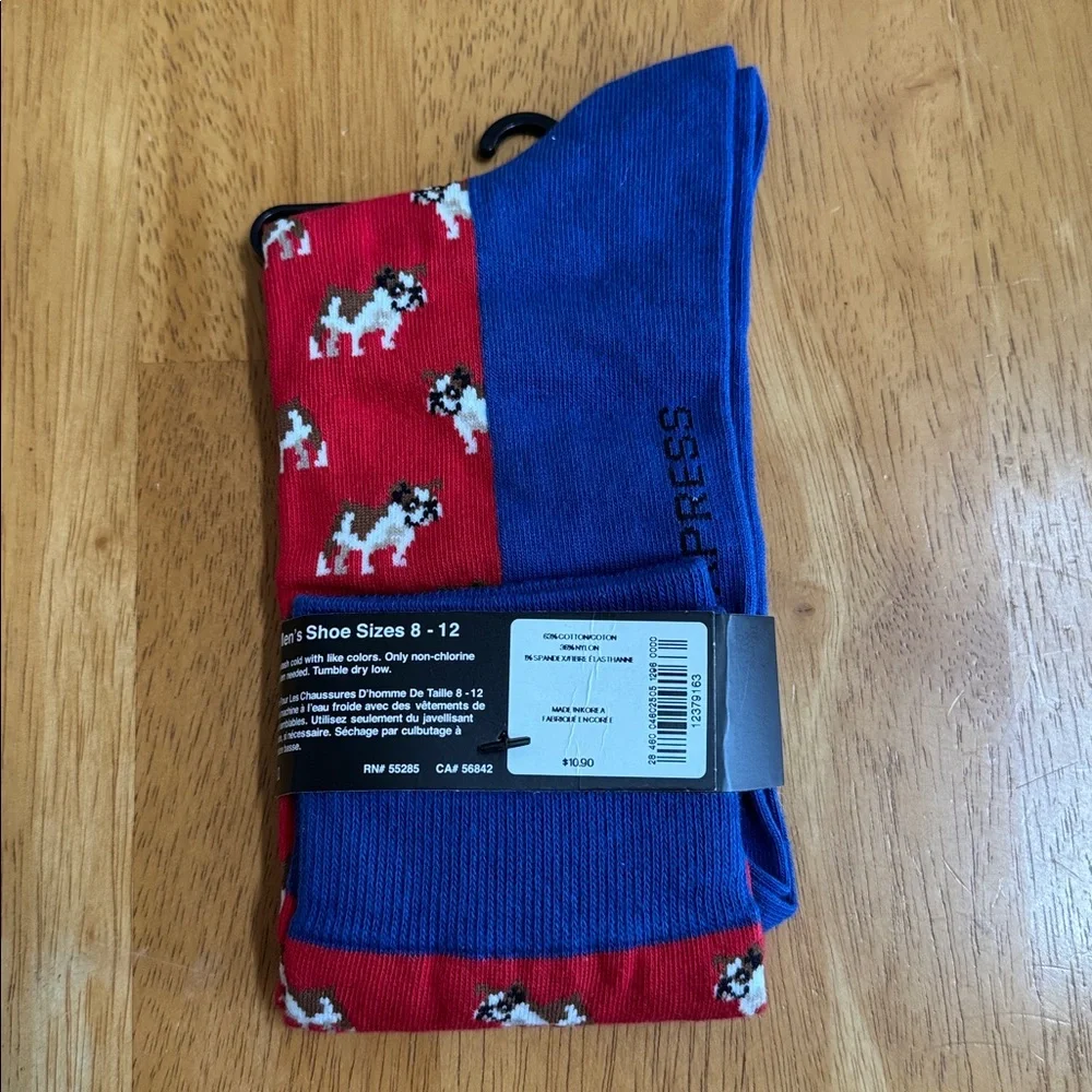 🎁NWT Express Socks Dogs Fun Socks Shoe Size 8-12